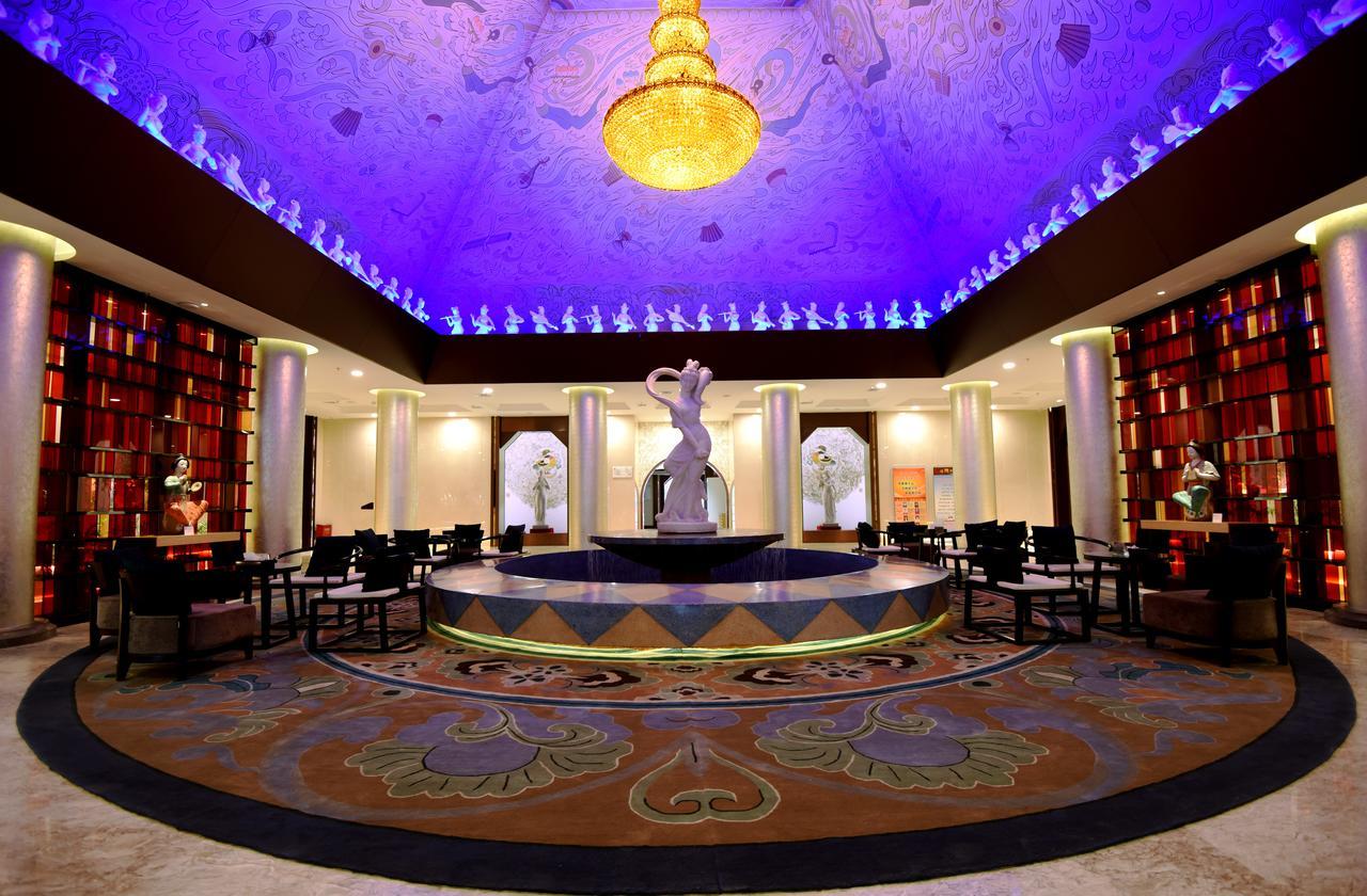 Dunhuang Hotel Екстер'єр фото