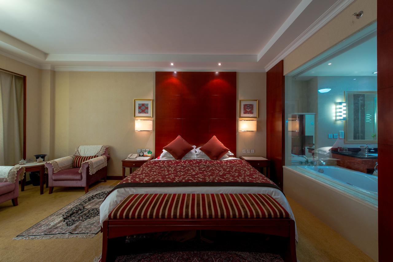 Dunhuang Hotel Екстер'єр фото